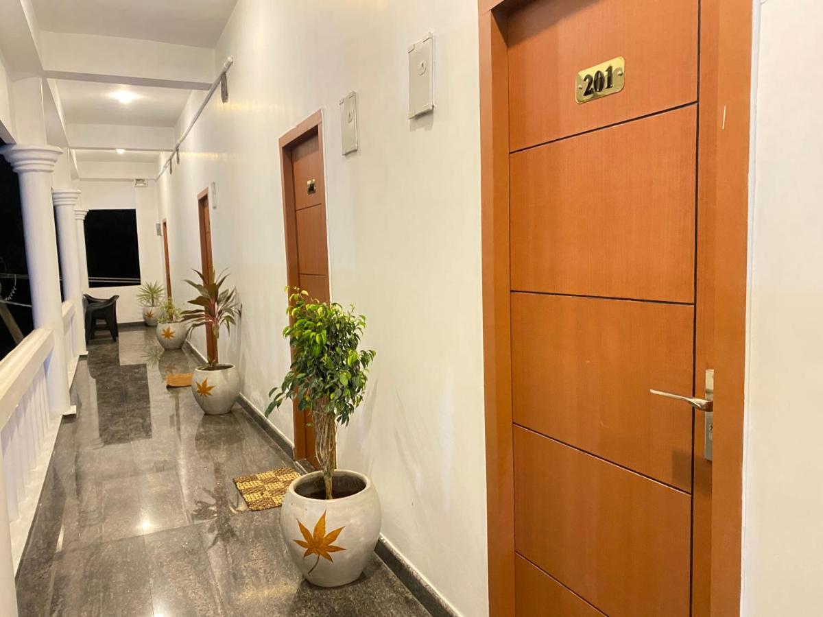 Le Poshe Beachview - Tie Hotels & Resorts Ποντισερί Εξωτερικό φωτογραφία